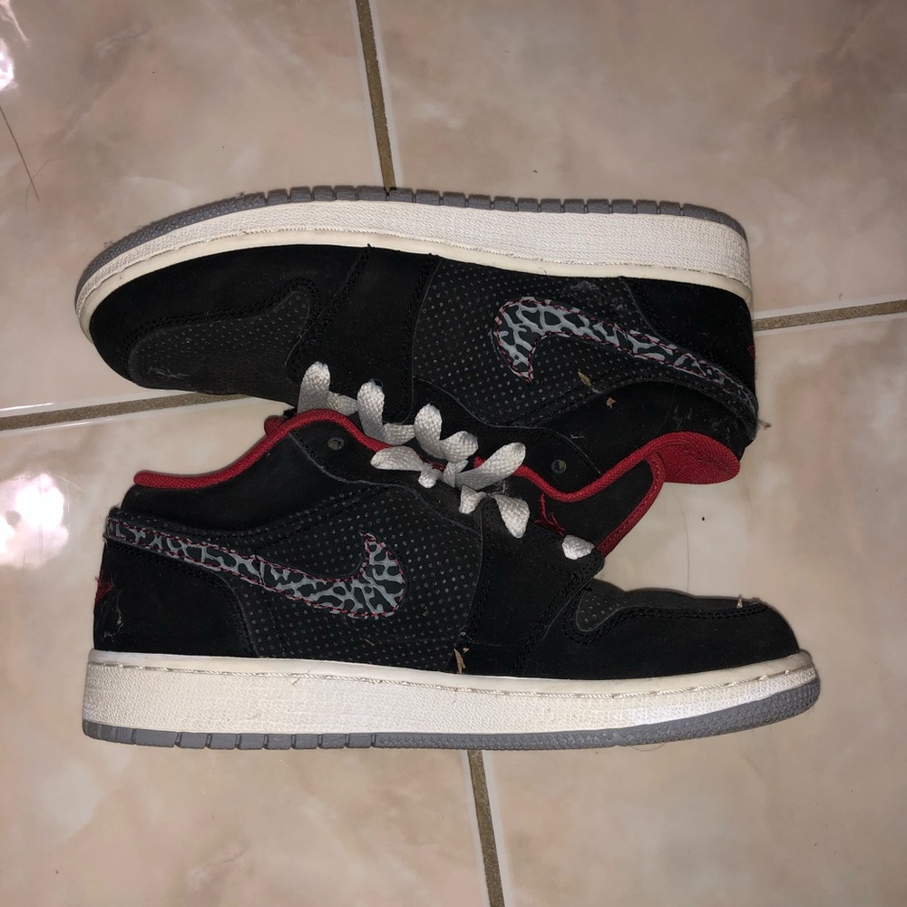 Jordan 1 low Youth